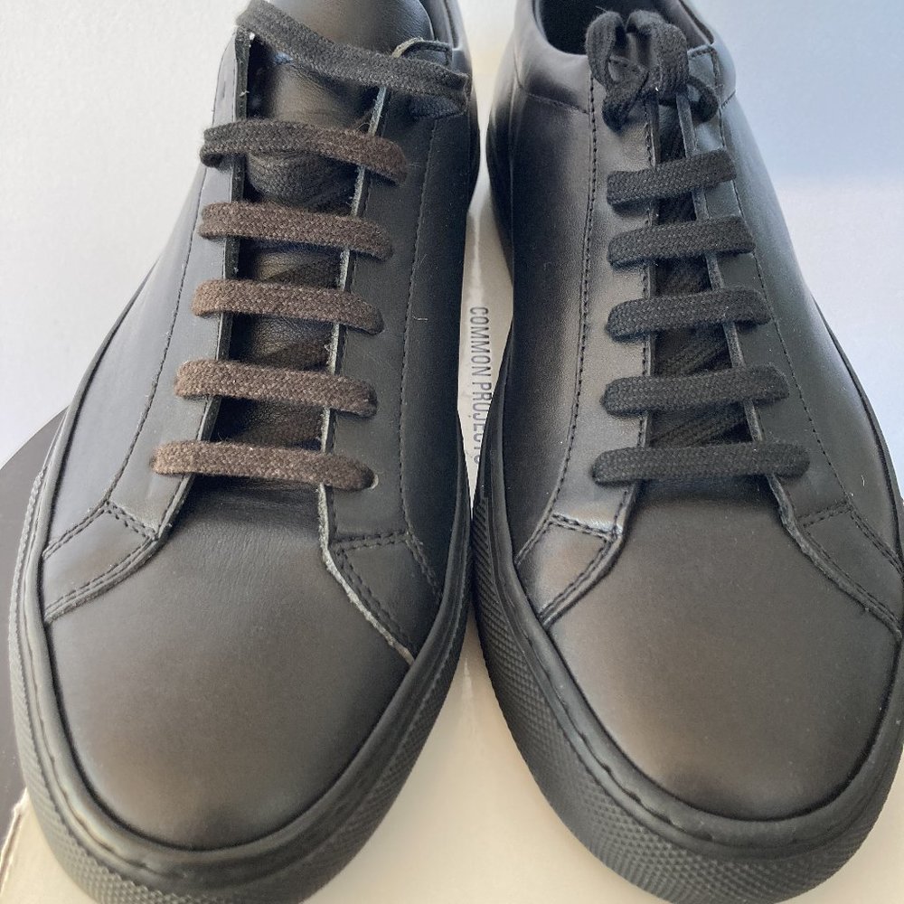NWT - COMMON PROJECTS - Black Achilles Sneakers
